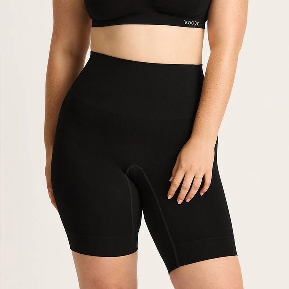 Boody Women's Black Shorts - Picture 2 of 6